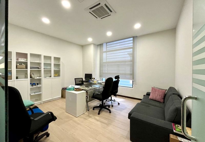 Tiong Nam Industrial Park, Seksyen 15, Shah Alam Three Storey Semi-D Factory For Rent