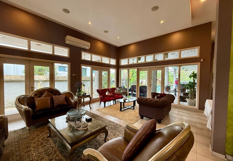 Seksyen 8, Kota Damansara