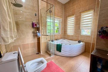 Seksyen 8, Kota Damansara