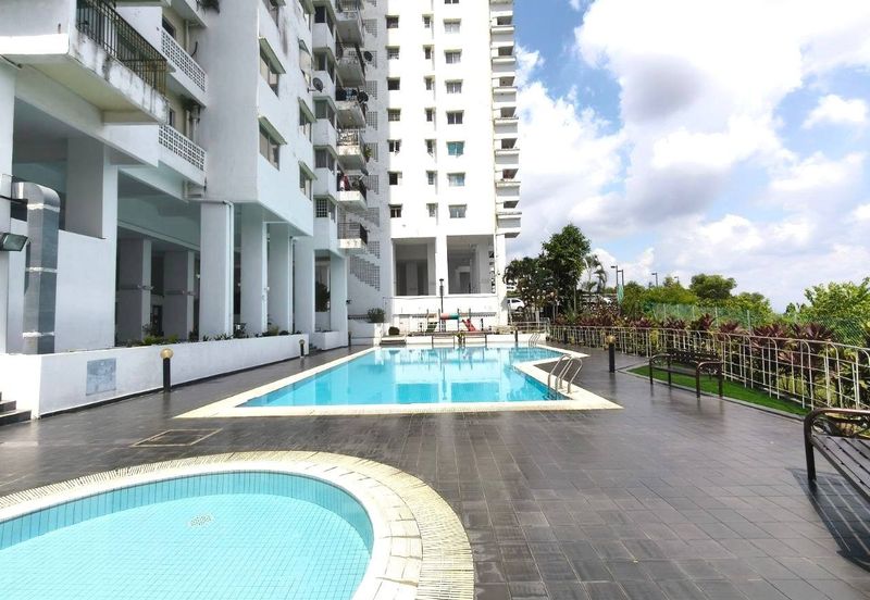 Vista Panorama Condominium