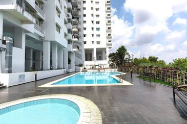Vista Panorama Condominium