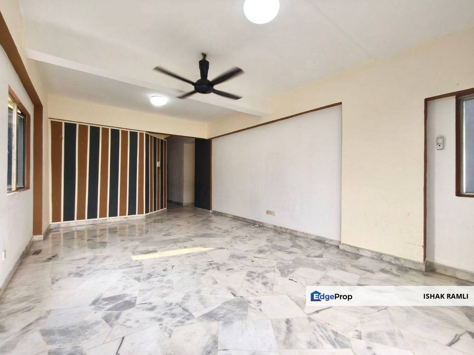 Vista Panorama Condominium Taman Bukit Permai, Ampang (LEVEL 1 and BELOW MARKET), Selangor, Ampang