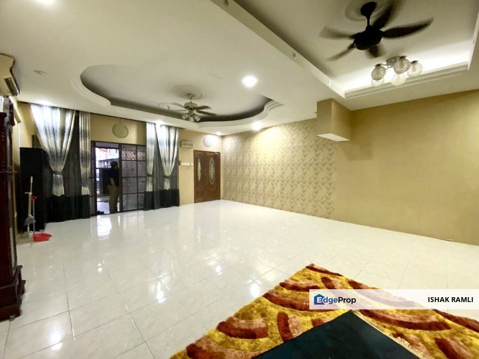 Bandar Nusa Rhu, Seksyen U10, Shah Alam Double Storey Terrace House For Sale Renovated, Selangor, Shah Alam
