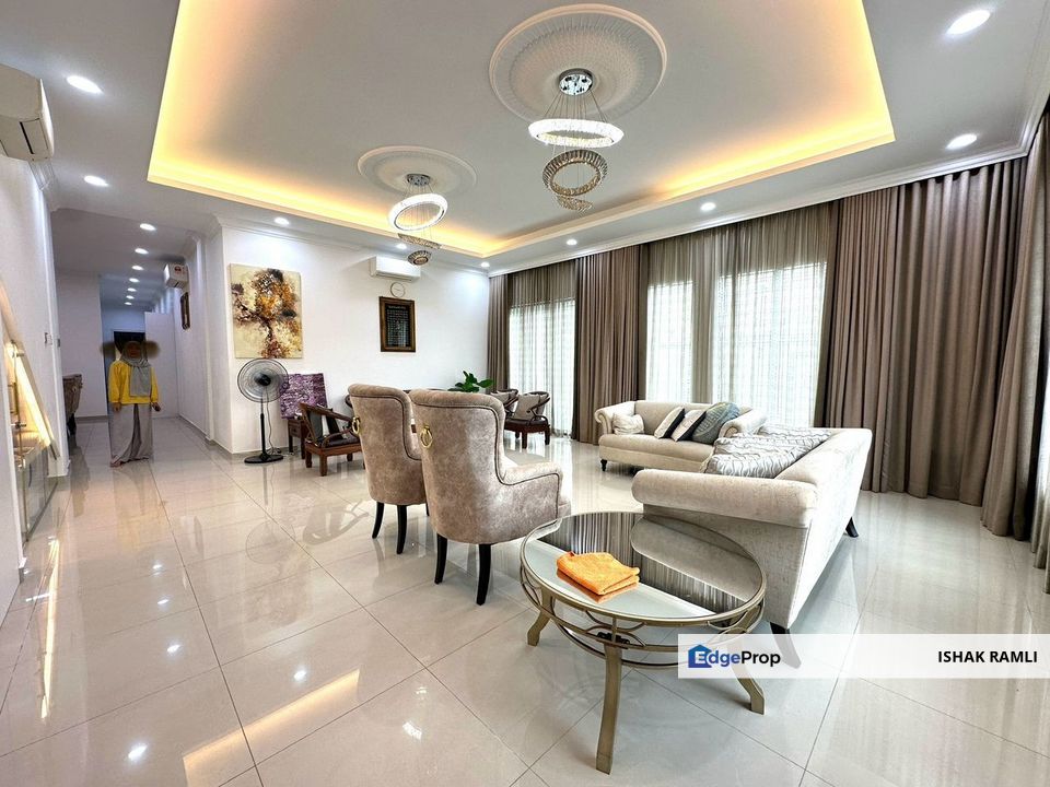 Kuang, Sungai Buloh Double Storey Bungalow House For Sale Move in Condition, Selangor, Sungai Buloh