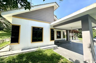 Tanah Freehold Malay Reserved Zoning Residential (3.9 ekar), Batu 15 1/2, Hulu Langat For Sale