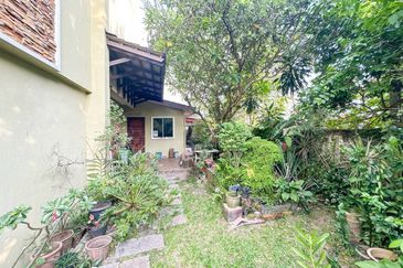 Seksyen 4, Shah Alam