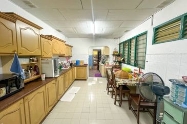 Seksyen 4, Shah Alam