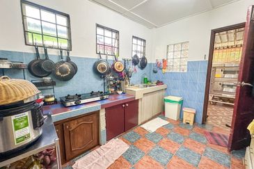 Seksyen 4, Shah Alam