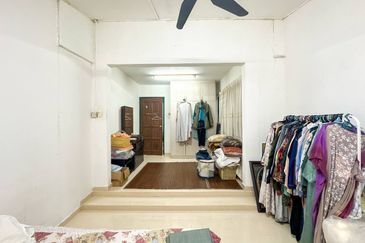 Seksyen 4, Shah Alam