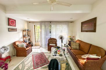 Seksyen 4, Shah Alam