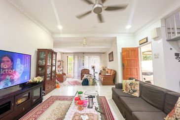 Seksyen 4, Shah Alam