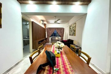 Danau Idaman Condominium