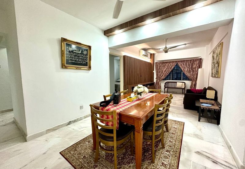 Danau Idaman Condominium