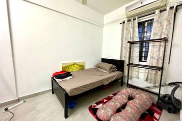 Danau Idaman Condominium