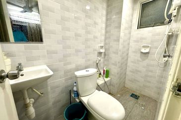 Danau Idaman Condominium