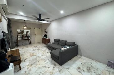 Indah Apartment