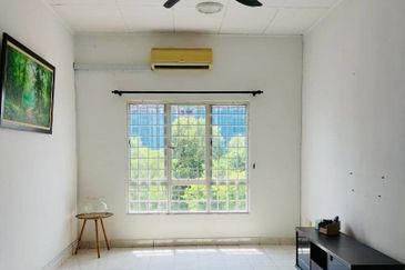 Pangsapuri Seroja Bukit Jelutong