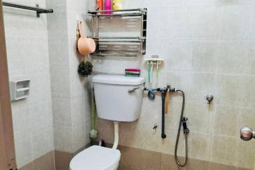 Pangsapuri Seroja Bukit Jelutong