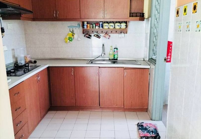 Pangsapuri Seroja Bukit Jelutong