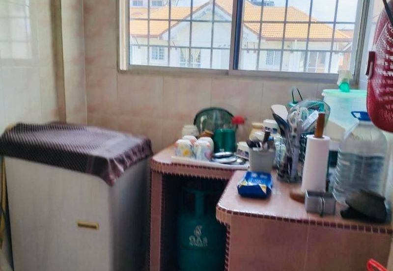 Pangsapuri Seroja Bukit Jelutong