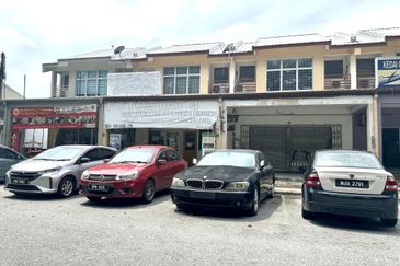 Zapin, Bandar Bukit Raja