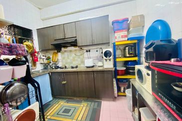 Sri Angkasa Apartment, Seksyen 28