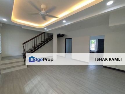 Taman Putra Perdana, Puchong Double Storey Terrace House for sale Renovated , Selangor, Puchong