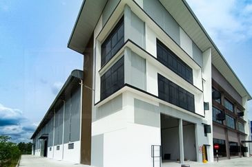 Elmina Business Park