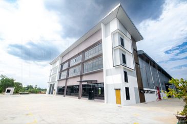 Elmina Business Park