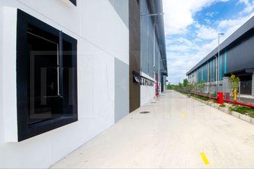 Elmina Business Park