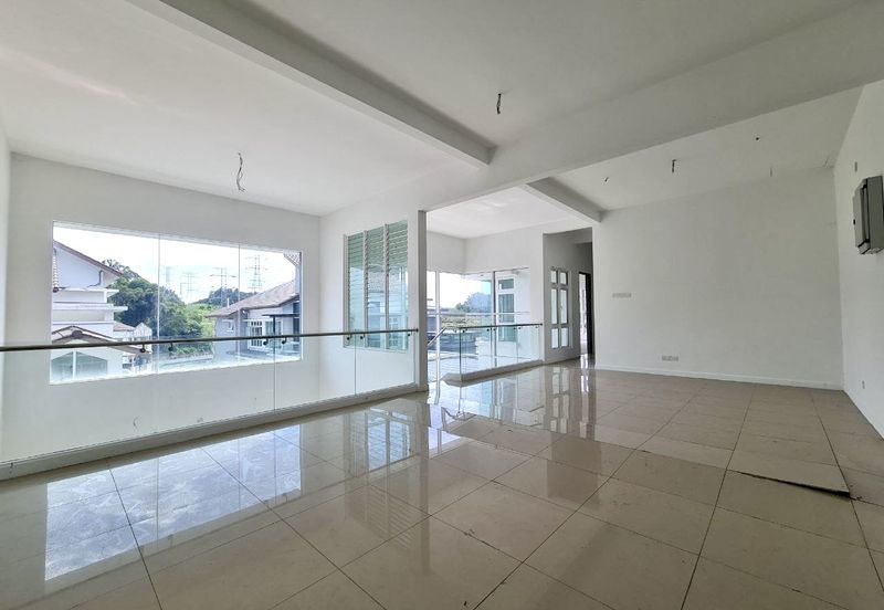 Taman Pinggiran Putra