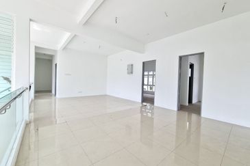 Taman Pinggiran Putra