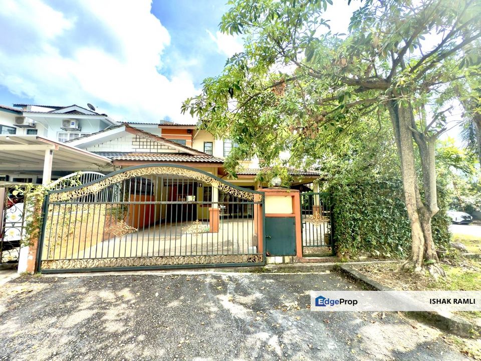 Seksyen 9, Kota Damansara Double Storey Terrace House For Sale Corner Lot and Facing Open, Selangor, Kota Damansara