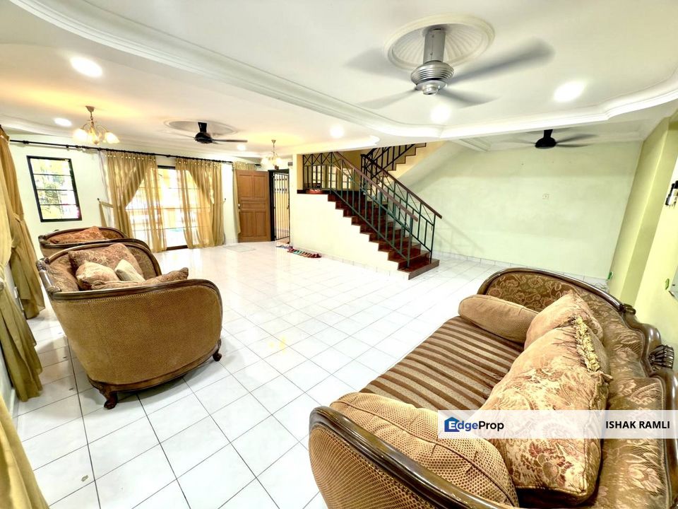 Seksyen 9, Kota Damansara Double Storey Terrace House For Sale Corner Lot and Facing Open, Selangor, Kota Damansara