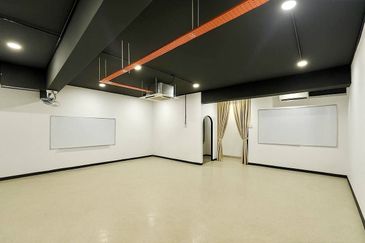 Excella Business Park, Ampang Hilir 3.5 Storey Shop Office For Sale Below Market