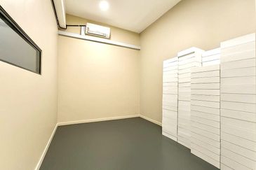 Excella Business Park, Ampang Hilir 3.5 Storey Shop Office For Sale Below Market