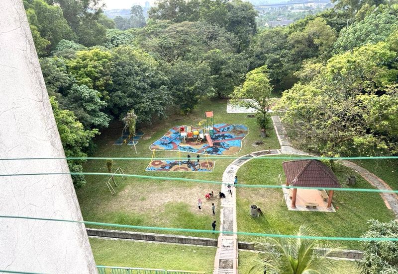 Pangsapuri Angsana, Bandar Mahkota Cheras