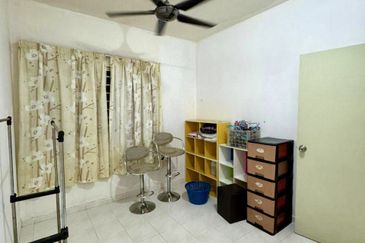 Pangsapuri Angsana, Bandar Mahkota Cheras