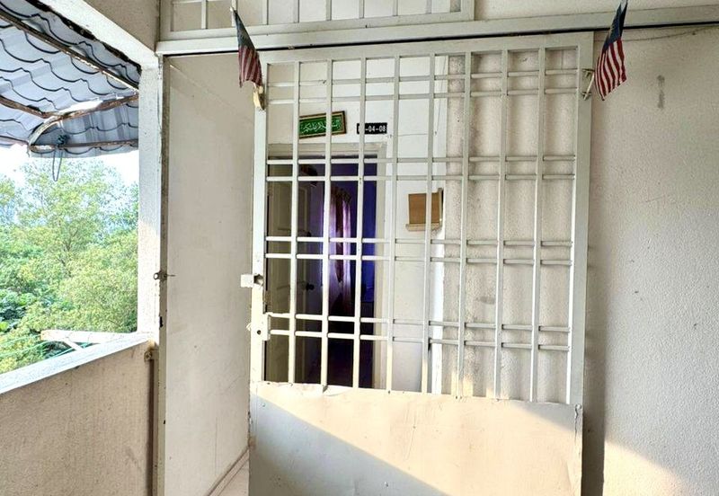 Pangsapuri Angsana, Bandar Mahkota Cheras