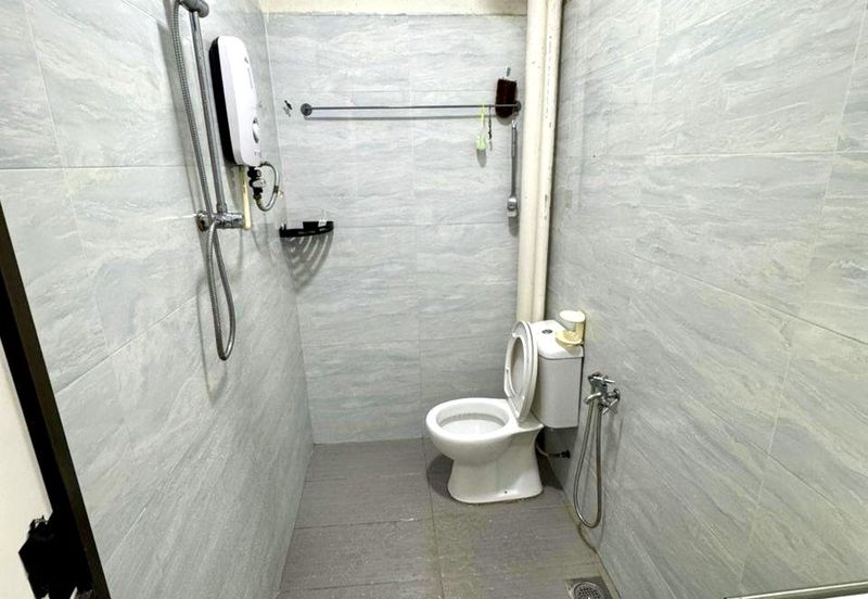 Pangsapuri Angsana, Bandar Mahkota Cheras