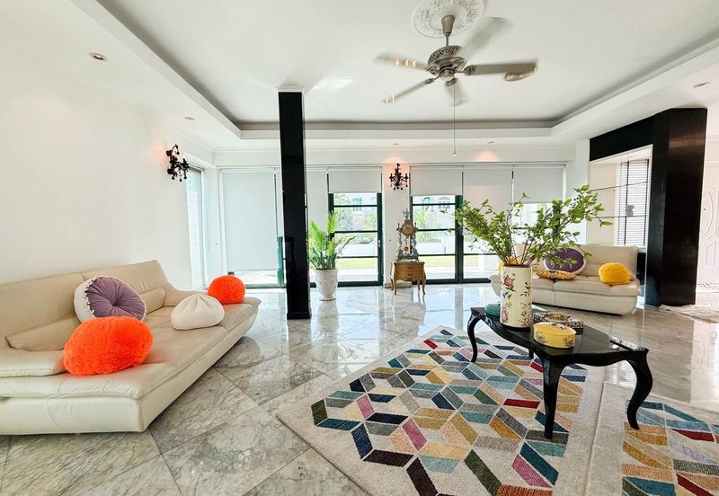 KGSAAS Golf Club, Seksyen 13