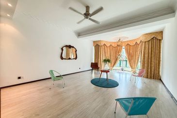 KGSAAS Golf Club, Seksyen 13