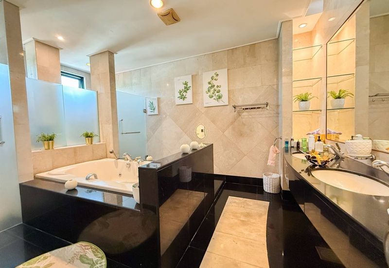 KGSAAS Golf Club, Seksyen 13