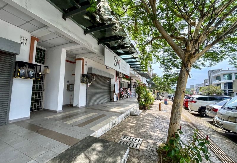 E-Boulevard, Denai Alam