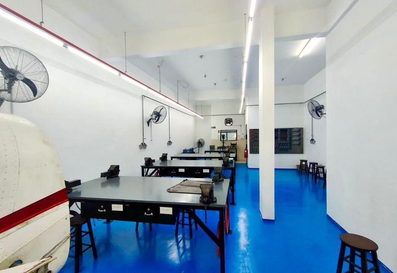 E-Boulevard, Denai Alam