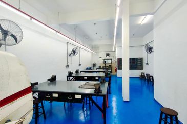 E-Boulevard, Denai Alam