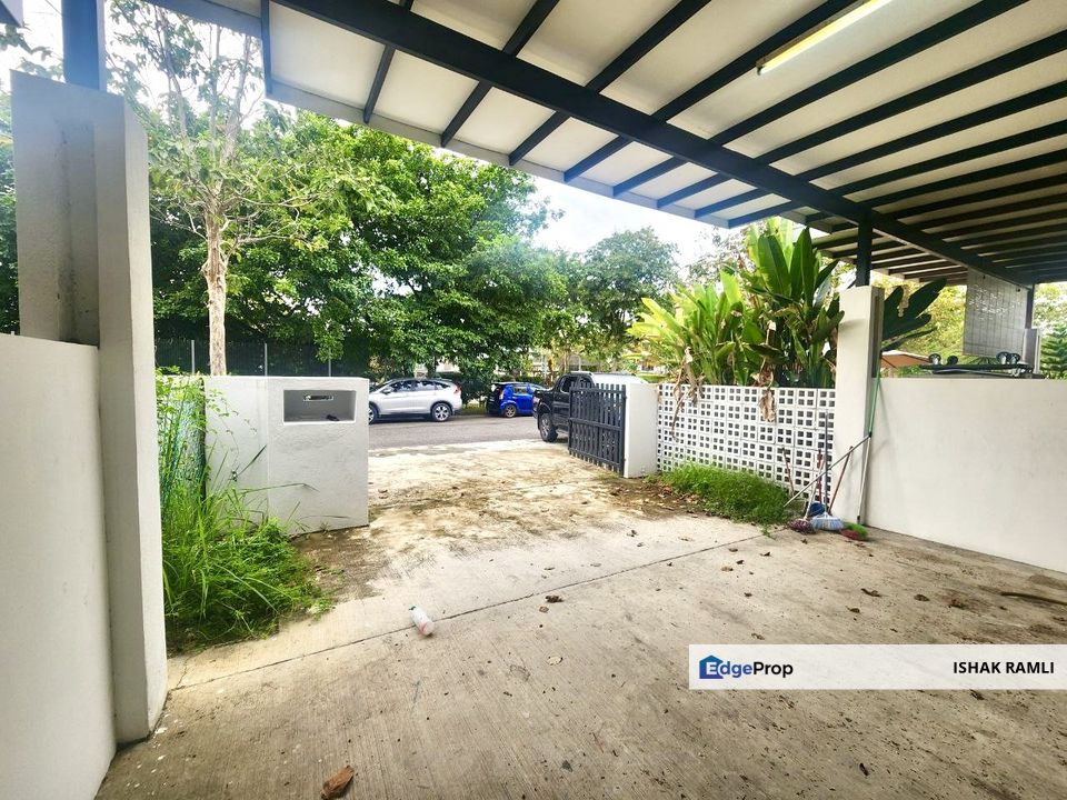 Ken Rimba, Seksyen 16, Shah Alam Double Storey Terrace House for sale Facing Open, Selangor, Shah Alam
