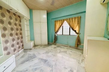 Sri Alam Condominium