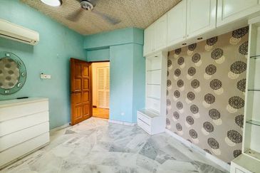 Sri Alam Condominium