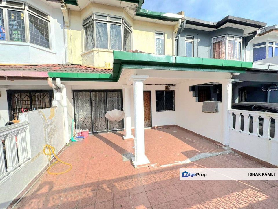 Taman TTDI Jaya, Shah Alam Double Storey Terrace House for sale below market and freehold, Selangor, Taman TTDI Jaya 